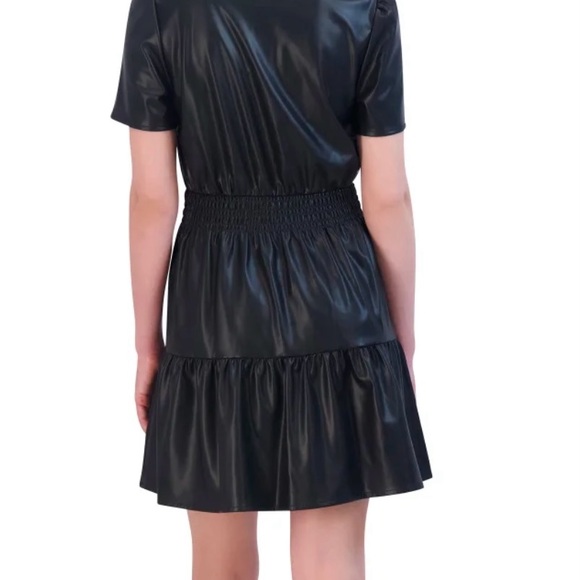 NWT Faux leather cute Black VNeck
mini dress Stretch Fabric - Picture 3 of 5